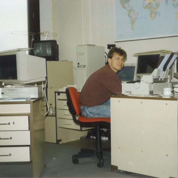 Dlouholetý kolega a současný ředitel V. Novák (1995)