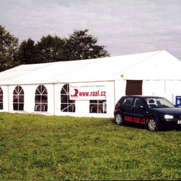 Náš stan na Truckfestu v HK (2002)