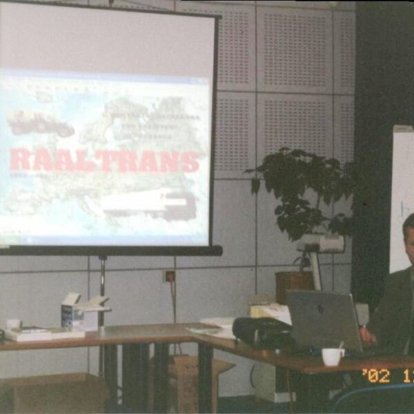 Předváděcí akce a školení. Na projektoru RAALTRANS Editor, verze 4 (2002)
